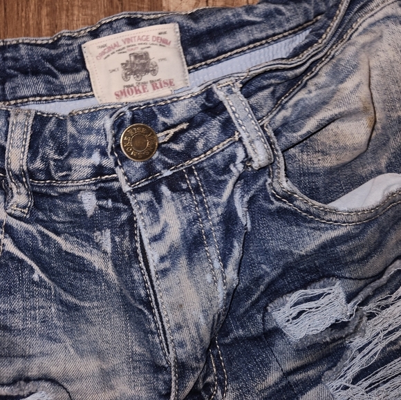 Smoke Rise Distressed Jeans 32 x 32 - Picture 4 of 7